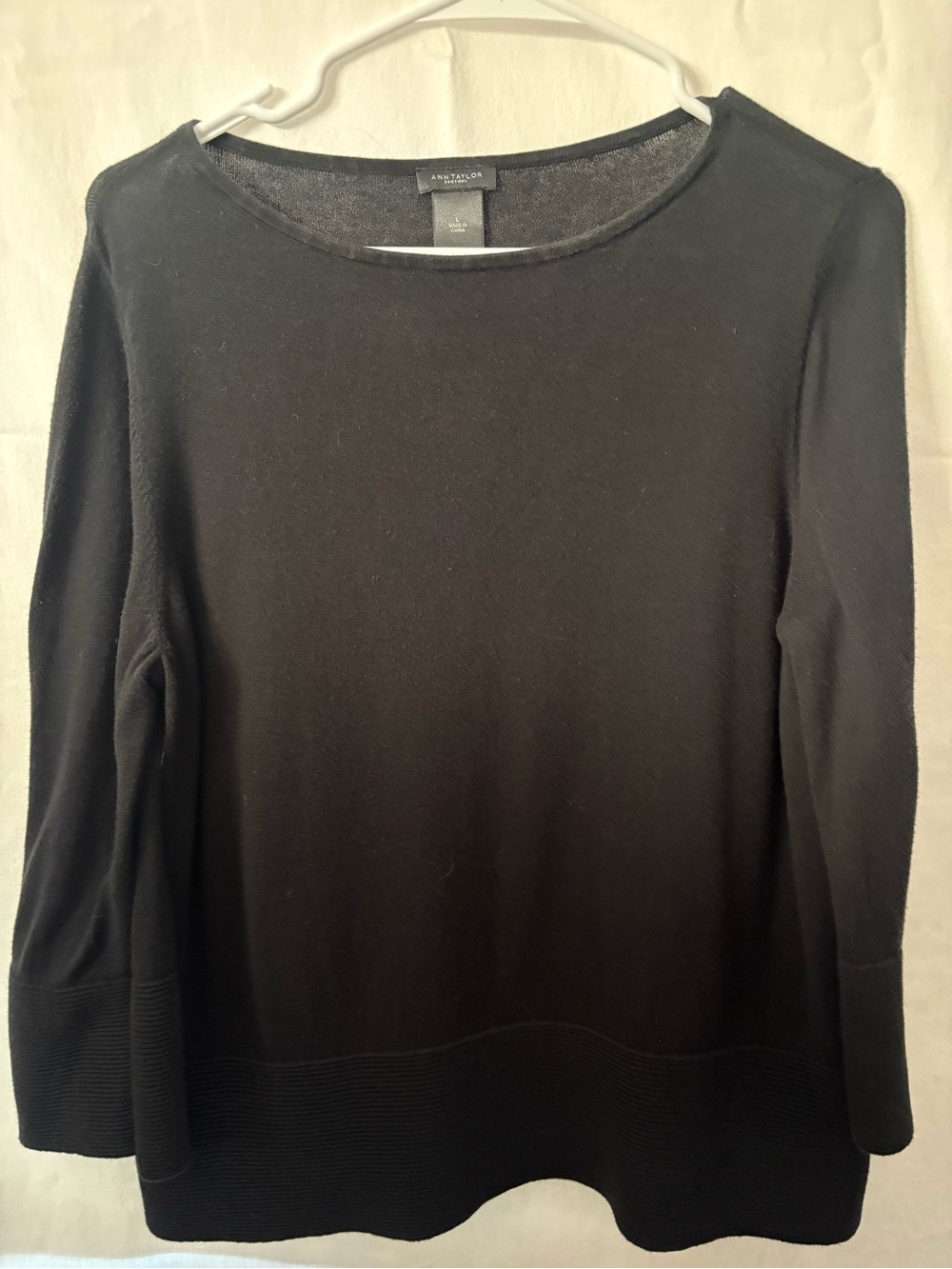 Ann Taylor Black Crew Neck Lightweight Knit Sweater